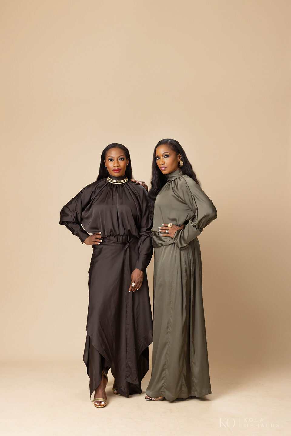 Abaya R